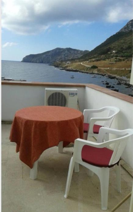 La Casetta Di Giovanna Marettimo Bagian luar foto